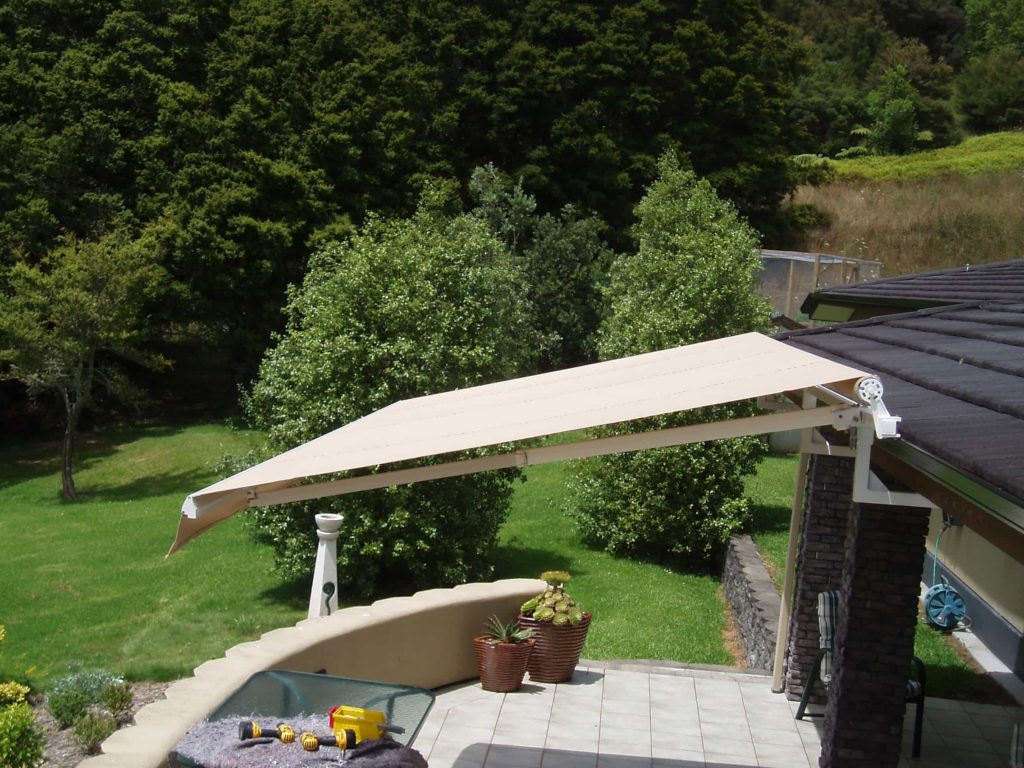 Retractable_Awning_Canvas_Concepts7 Canvas Concepts