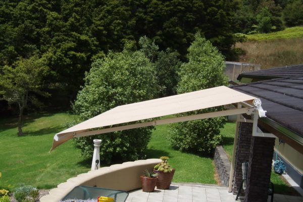 Retractable_Awning_Canvas_Concepts7